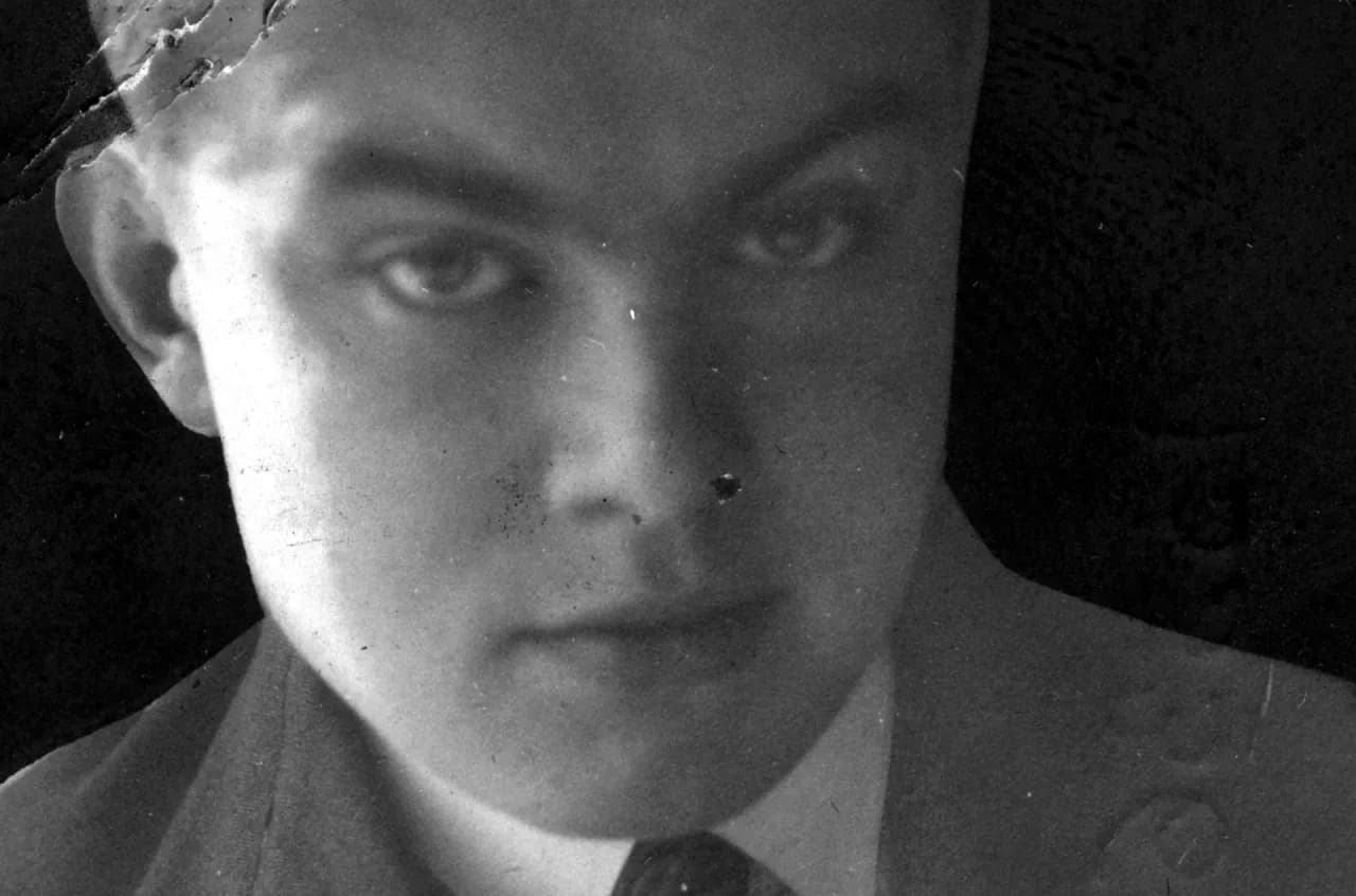 Kiedy urodził się Czesław Miłosz? Odkryj jego niezwykłą historię