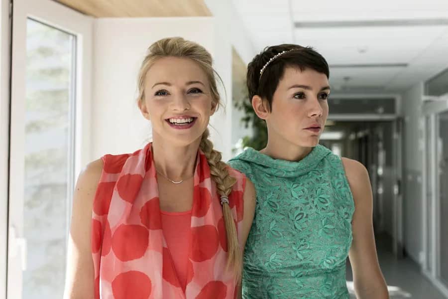 Znów cię kocham: Recenzja filmu pełnego miłości i wzruszeń